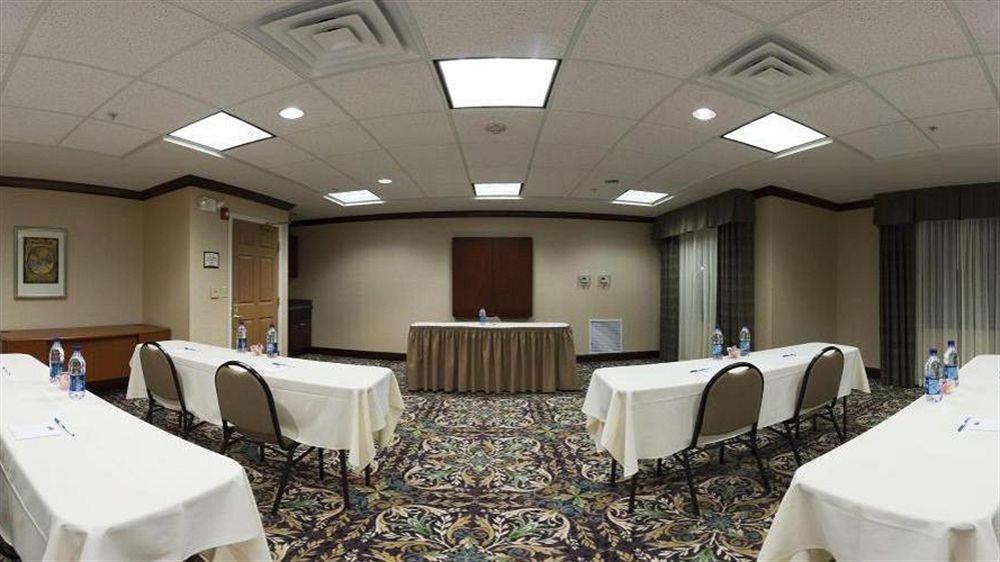 Staybridge Suites Akron-Stow-Cuyahoga Falls By Ihg Buitenkant foto