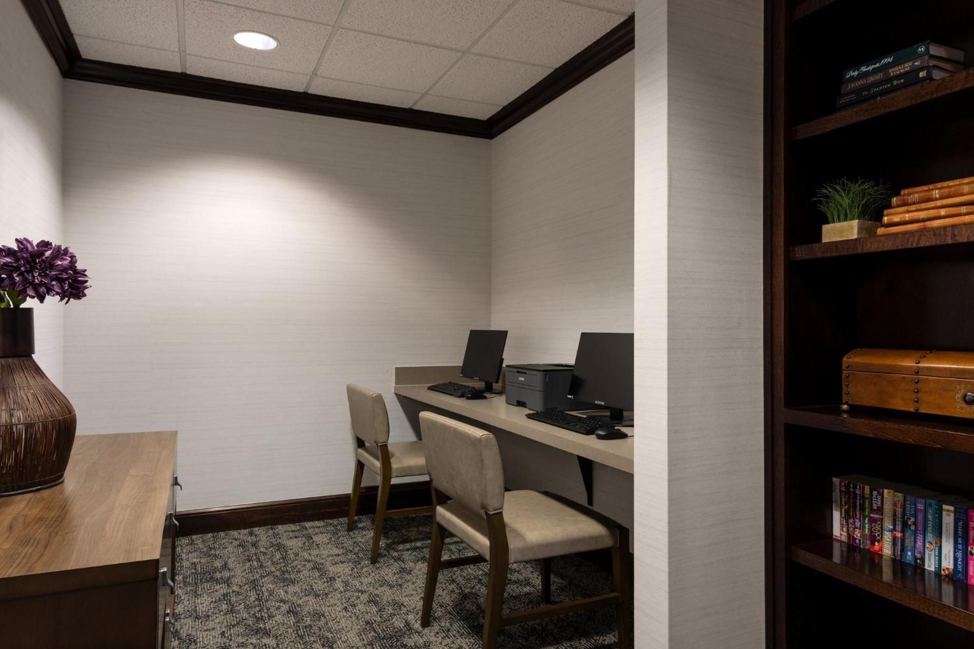 Staybridge Suites Akron-Stow-Cuyahoga Falls By Ihg Buitenkant foto